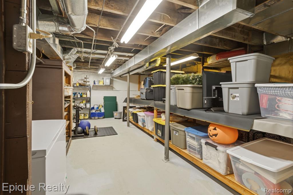 608 S Main Street, Capac, MI 48014 — Photo 21