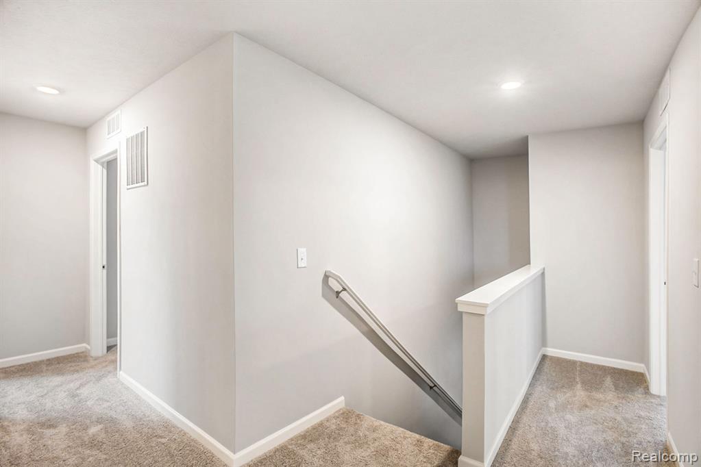 7012 Marigold Court, Grand Blanc, MI 48439 — Photo 14