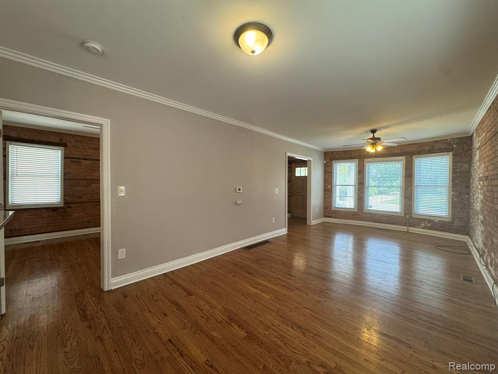 3531 2nd Avenue - Photo 4