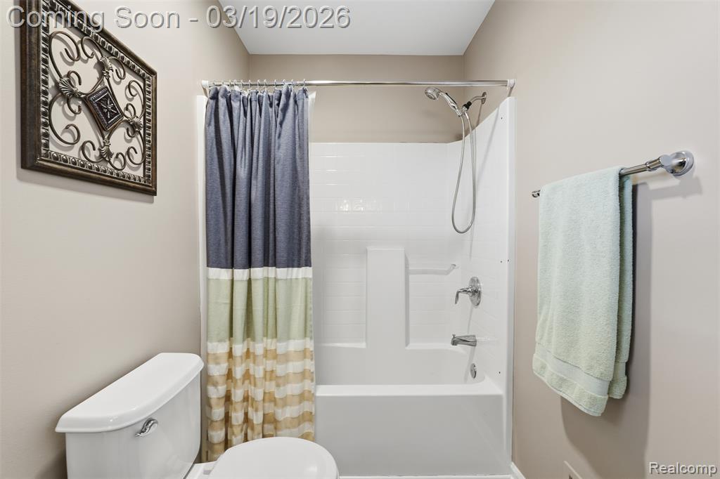 10130 St Ives Way, Grand Blanc, MI 48439 — Photo 37