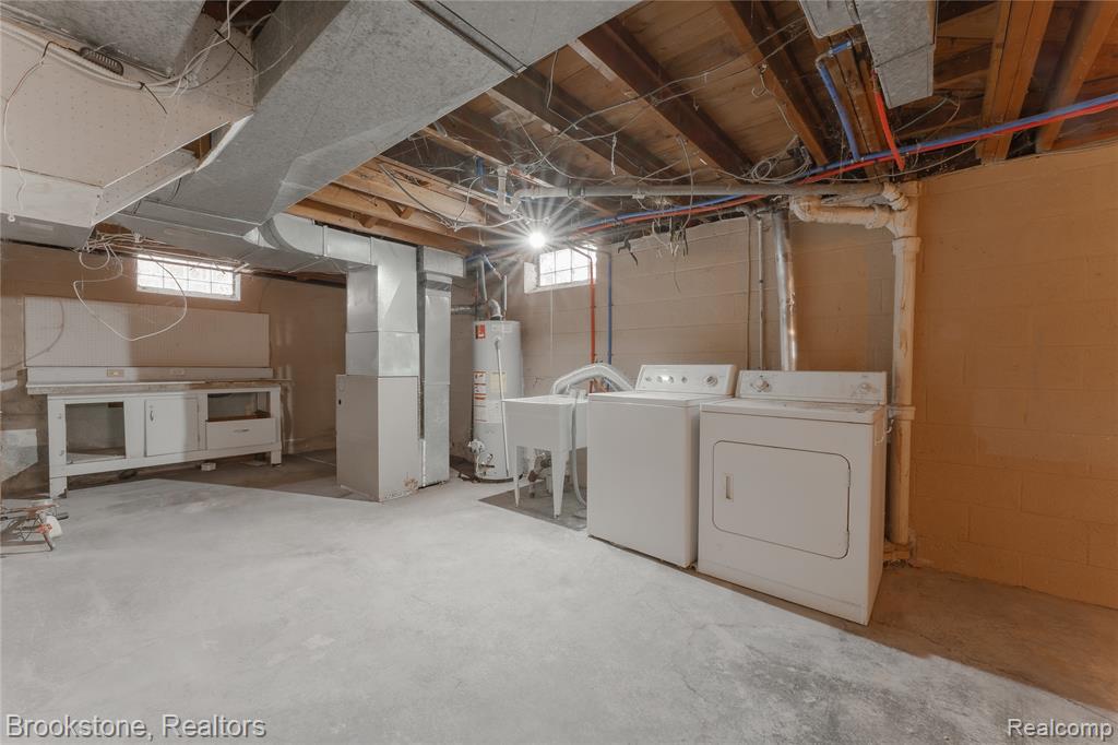 17006 Juliana Avenue, Eastpointe, MI 48021 — Photo 22