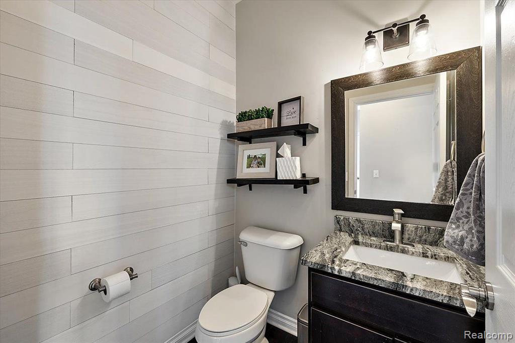 930 CROSS Street, Oxford, MI 48371 — Photo 25