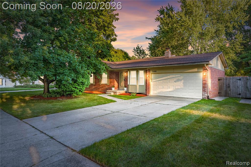 34616 Shorewood Street, Chesterfield, MI 48047