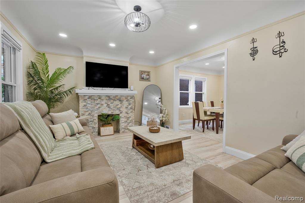 6847 Theisen Street, Dearborn, MI 48126 — Photo 3