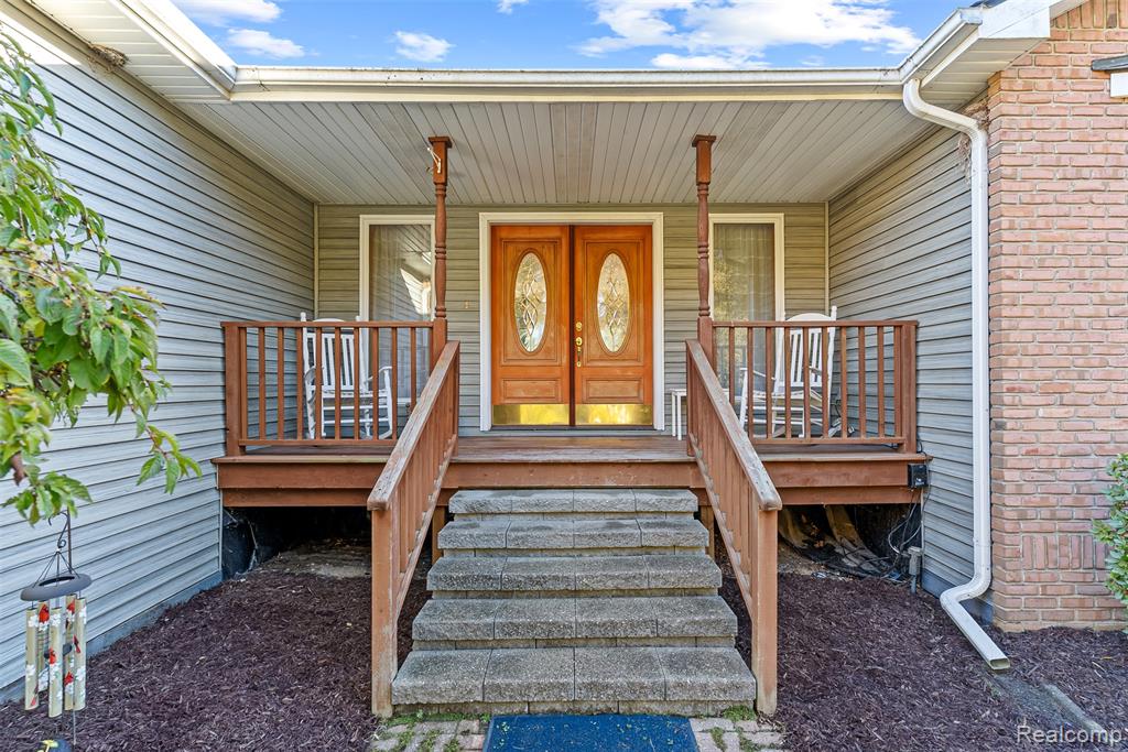 8460 Maurice Lane, Flushing, MI 48433 — Photo 4