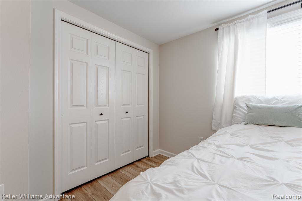 47397 Bartlett Drive, Canton, MI 48187 — Photo 23