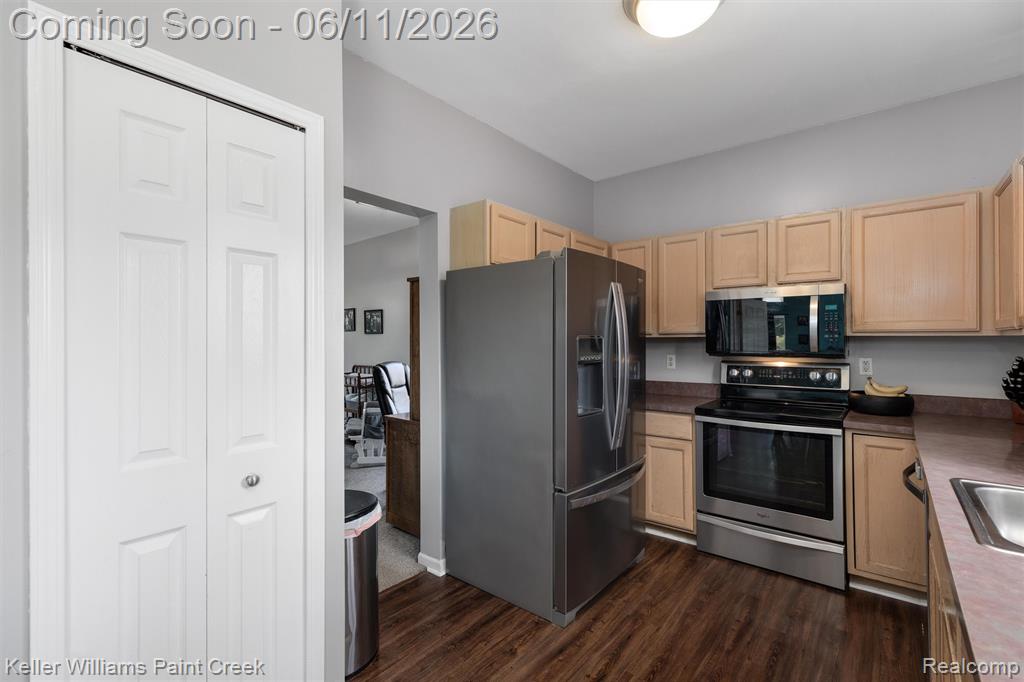 3314 Valley Rise Drive, Holly, MI 48442 — Photo 11