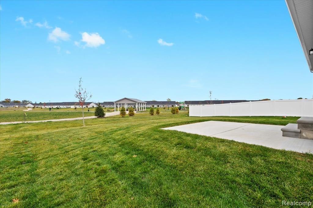 480 JUBILEE Drive, Whitmore Lake, MI 48189 — Photo 32