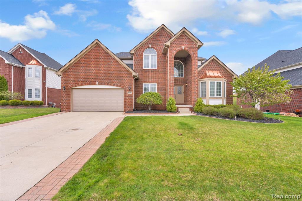 42088 Woodglen Drive, Novi, MI — Photo 2