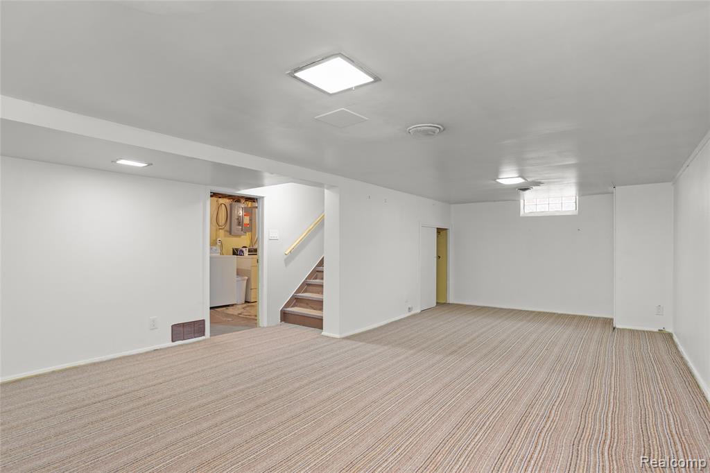 6553 Norwood Avenue, Allen Park, MI 48101 — Photo 20