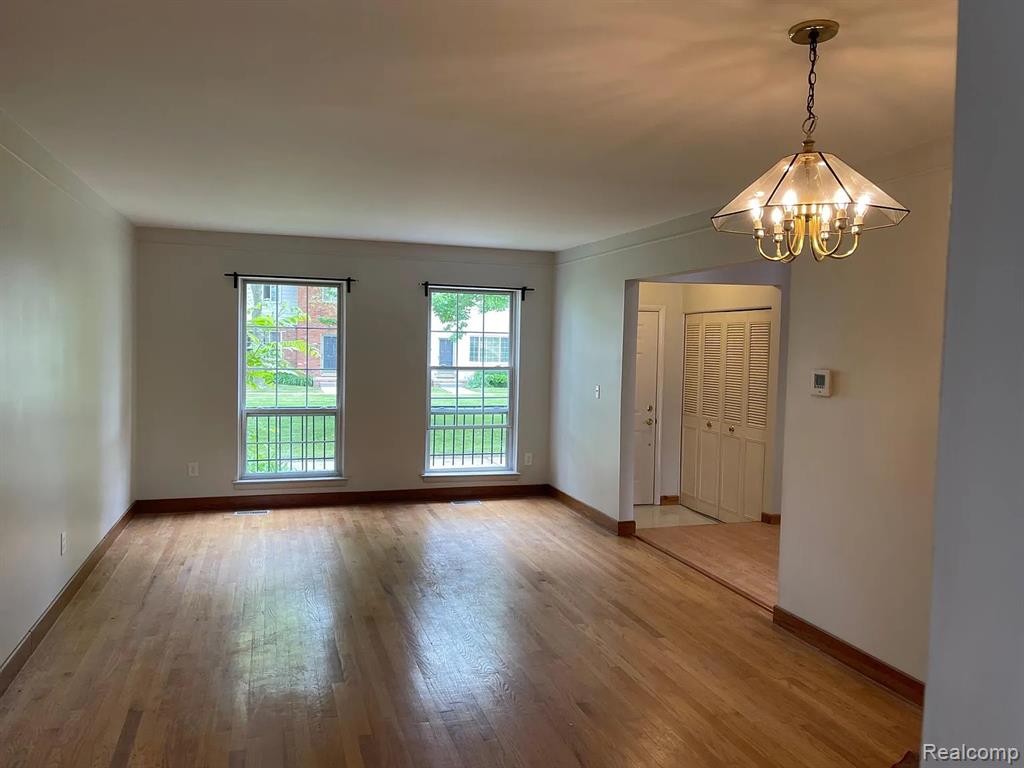 471 Fox Hills Drive N, Bloomfield Hills, MI 48304 — Photo 6