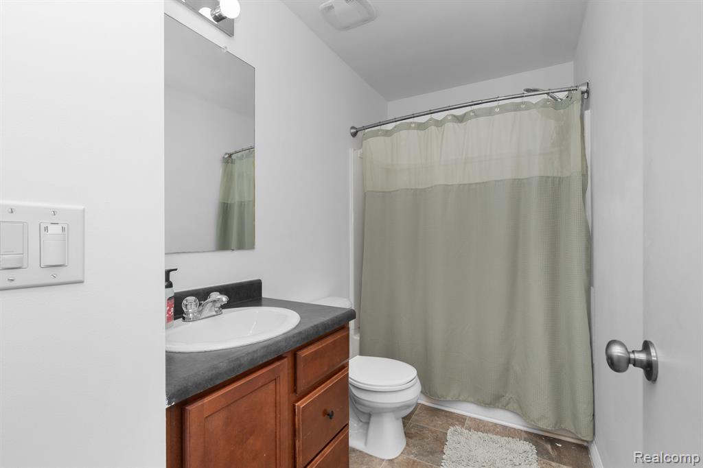 8415 Walnut Hill, Dexter, MI 48130 — Photo 43