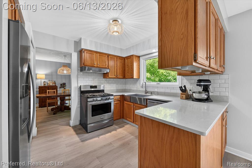 43751 Oakbrook Road, Canton, MI 48187 — Photo 21