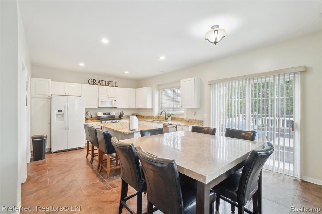 8045 Creek Bend Drive, Ypsilanti, MI 48197 — Photo 15