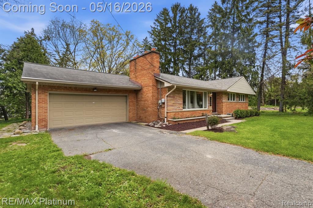 1546 S Milford Road, Milford, MI 48381 — Photo 2