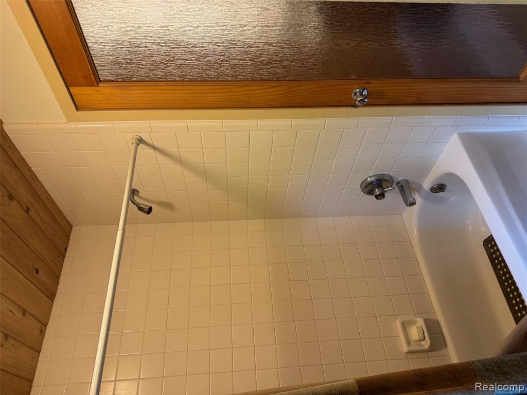 5891 DELANO Road, Oxford, MI 48371 — Photo 36