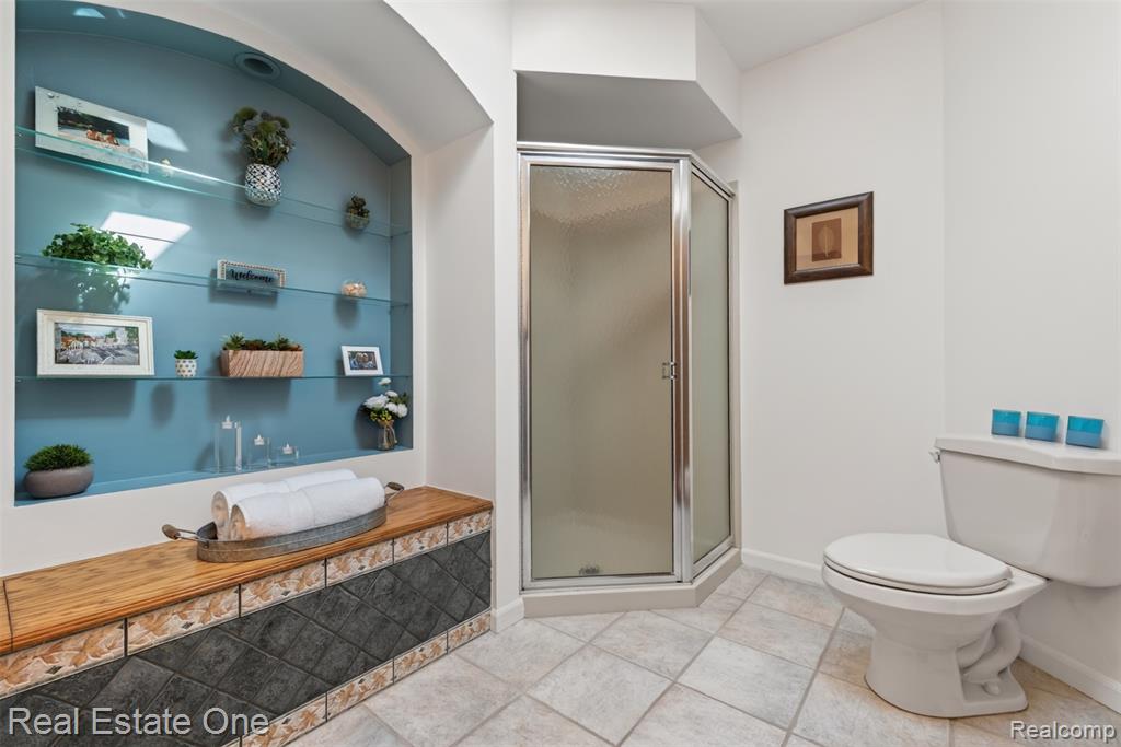 6586 Scenic Pines Court, 43, Clarkston, MI — Photo 30