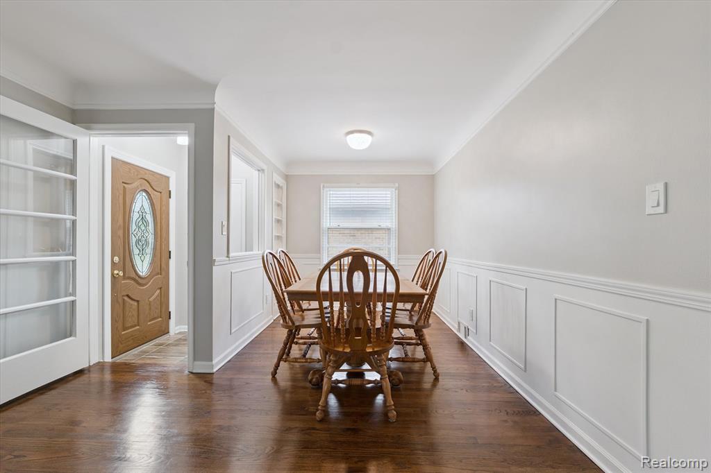 7307 Colonial Street, Dearborn Heights, MI 48127 — Photo 14