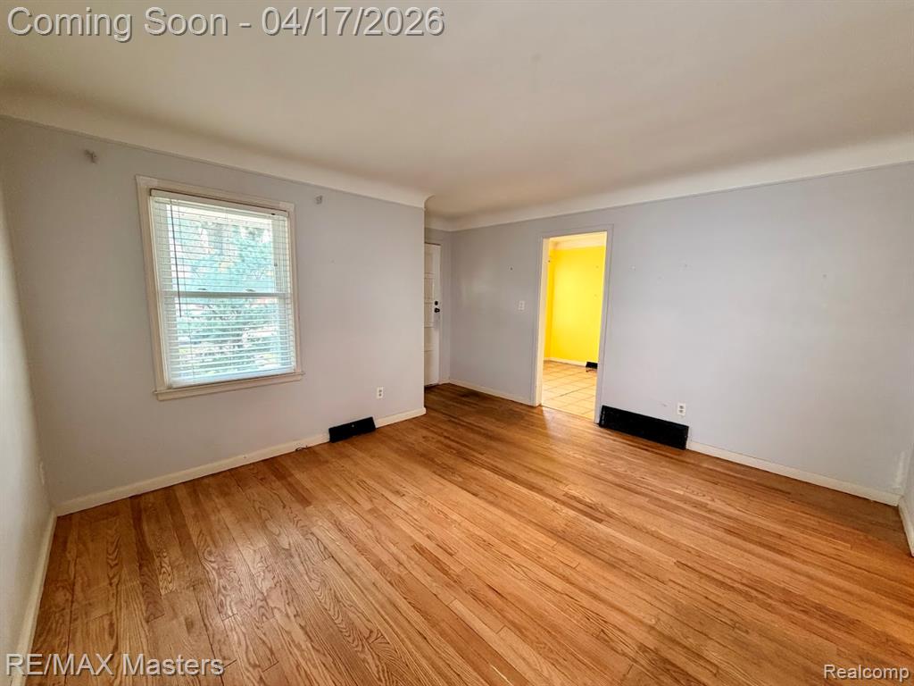 15395 Centralia, Redford, MI 48239 — Photo 13