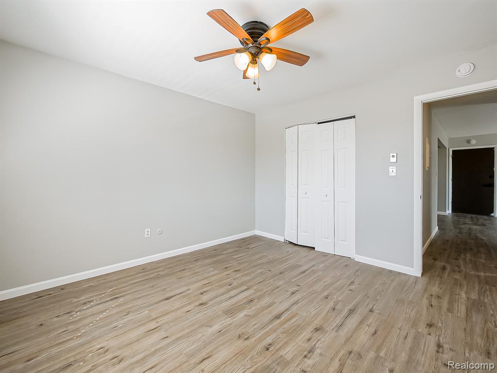 125 E Van Riper Road, Fowlerville, MI 48836 — Photo 13