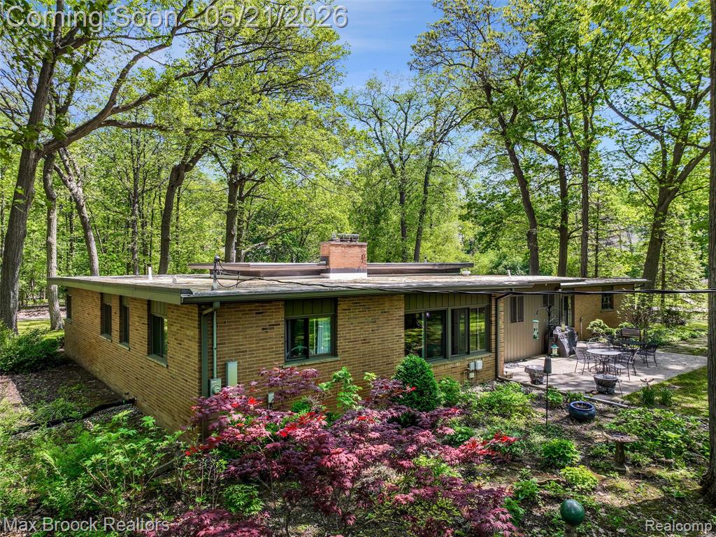 255 N Berkshire Road, Bloomfield Hills, MI 48302 — Photo 36
