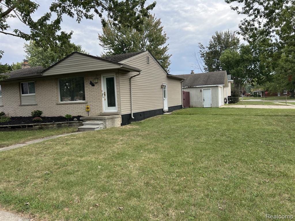471 S John Hix Street, Westland, MI 48186
