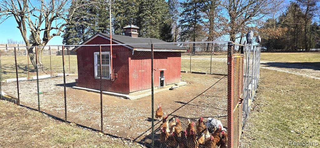 8950 GREENWOOD Road, Jackson, MI 49201 — Photo 36