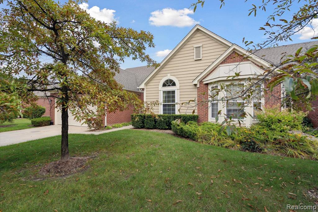 40627 LENOX PARK Drive, Novi, MI 48377 — Photo 3