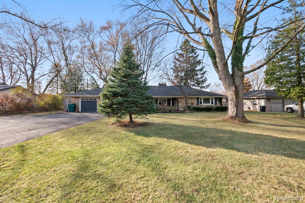 6736 Lakeshore Road, Lexington, MI 48450 — Photo 54