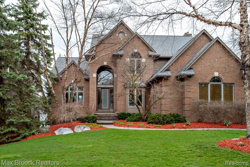 7080 Colony Drive, West Bloomfield, MI 48323 — front exterior