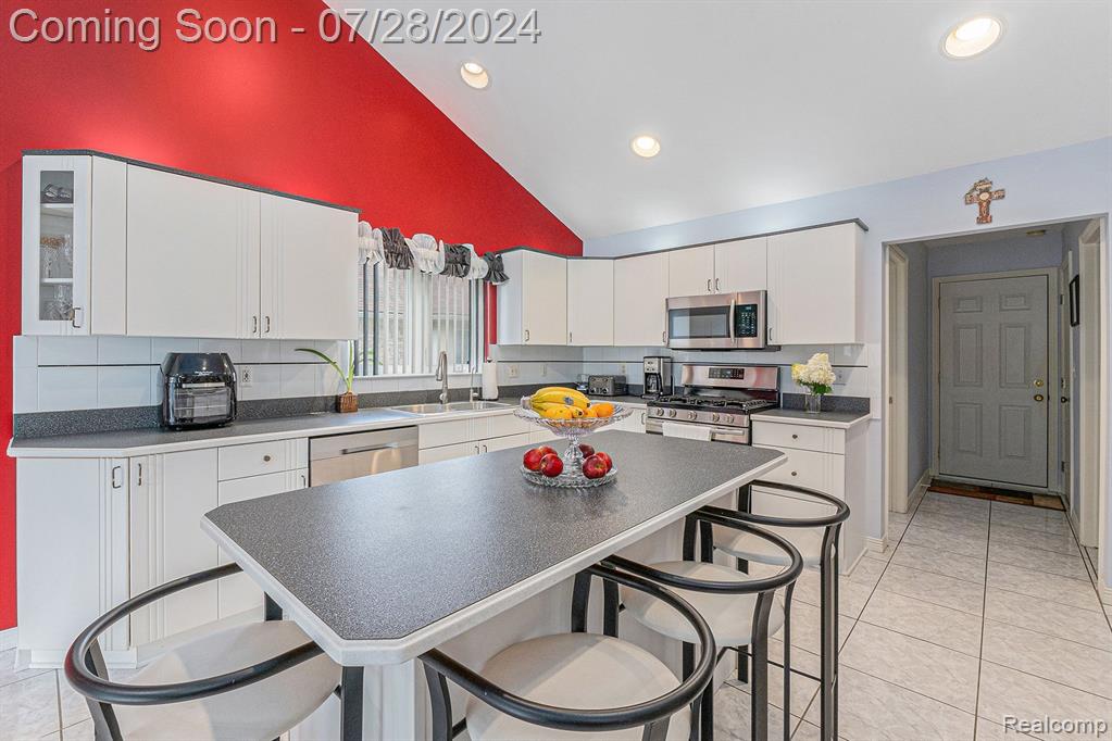 50531 PRINCETON Drive, Macomb, MI 48044 — Photo 11