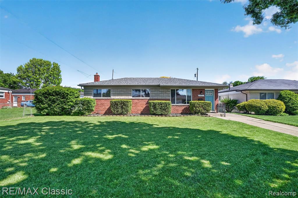 14011 Ken Court, Warren, MI 48088 — Photo 23