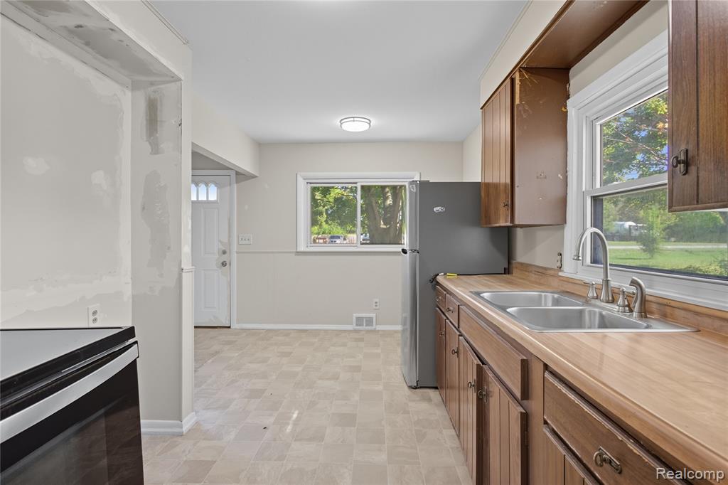8620 Milan Oakville Road, Milan, MI 48160 — Photo 17