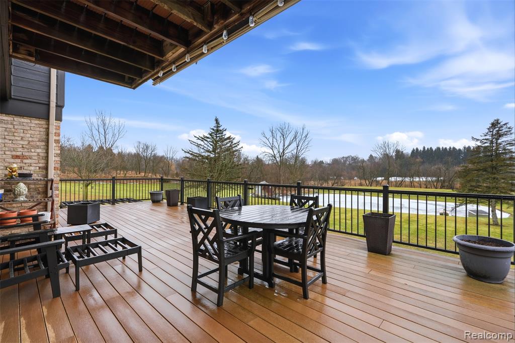 7400 Dutch Road, Goodrich Vlg, MI — Photo 40