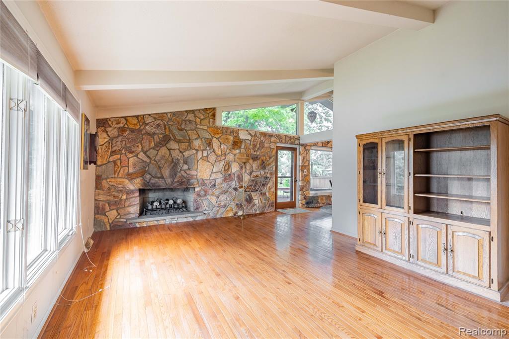 472 Riverside Drive, Wyandotte, MI 48192 — Photo 19