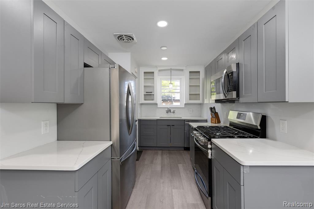474 Madison Street, Grosse Pointe, MI 48236 — Photo 5