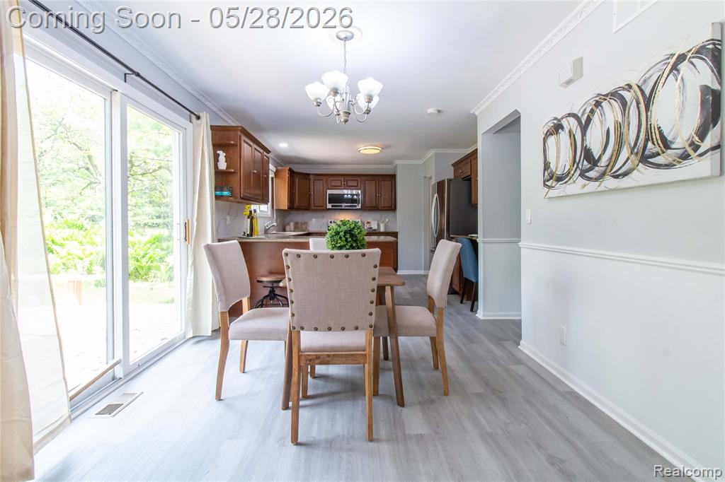 6910 Leytonstone Boulevard, West Bloomfield, MI — Photo 10