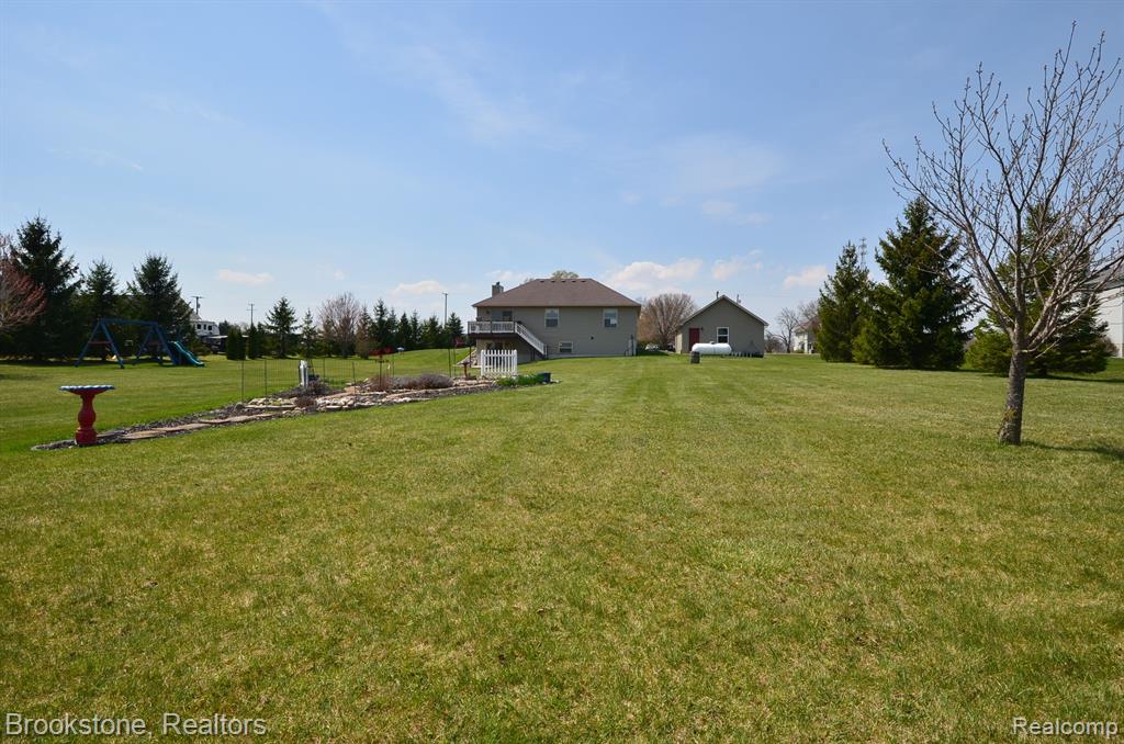 6854 WILDCAT Road, Grant, MI 48032 — Photo 15