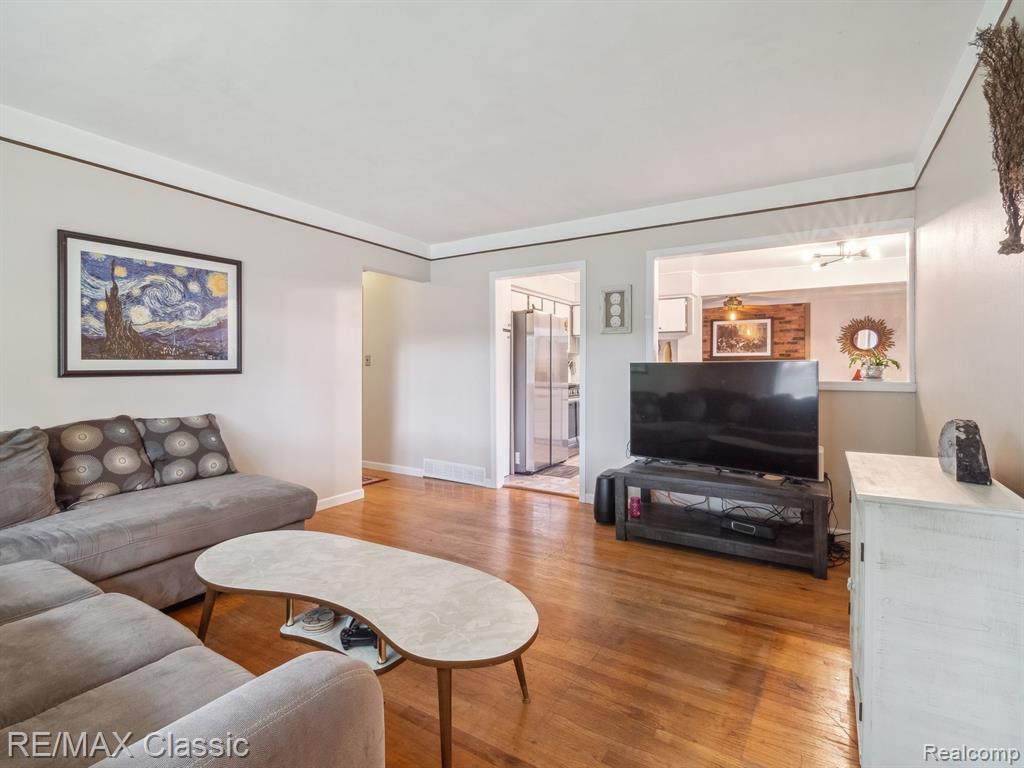 39737 BART Street, Canton, MI 48187 — Photo 5