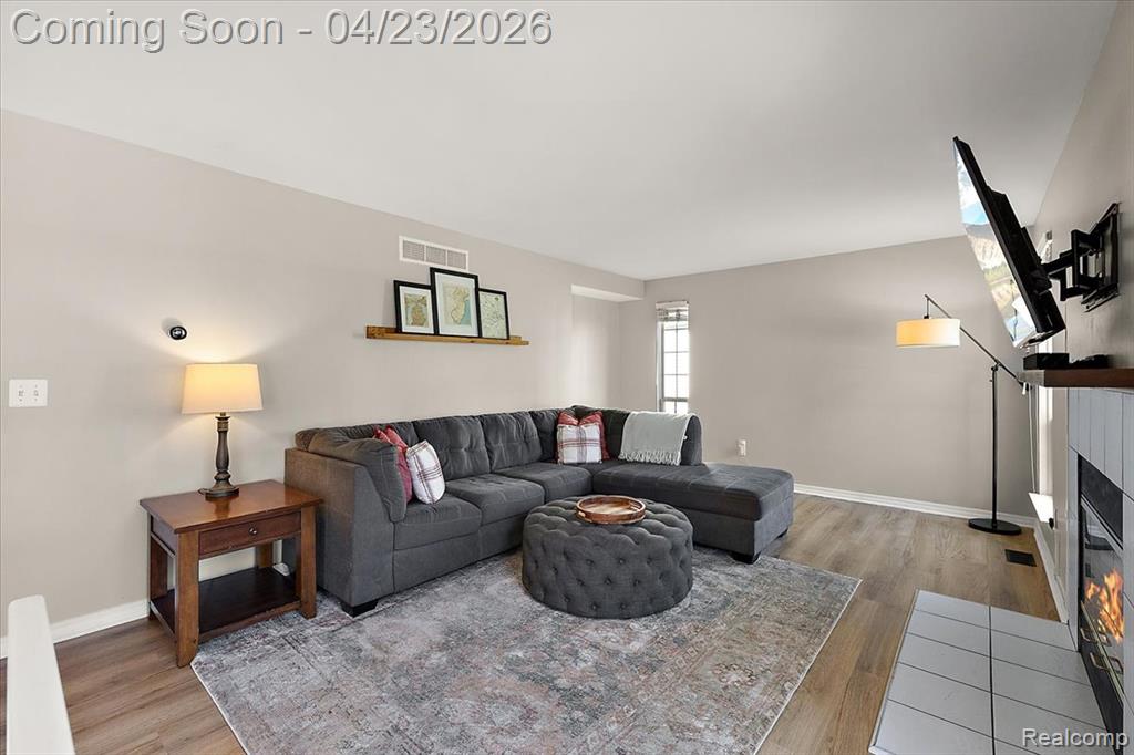 5867 Cary Drive, Ypsilanti, MI 48197 — Photo 19