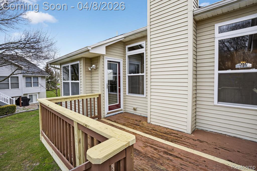 4475 Cross Creek Boulevard, Burton, MI 48509 — Photo 14
