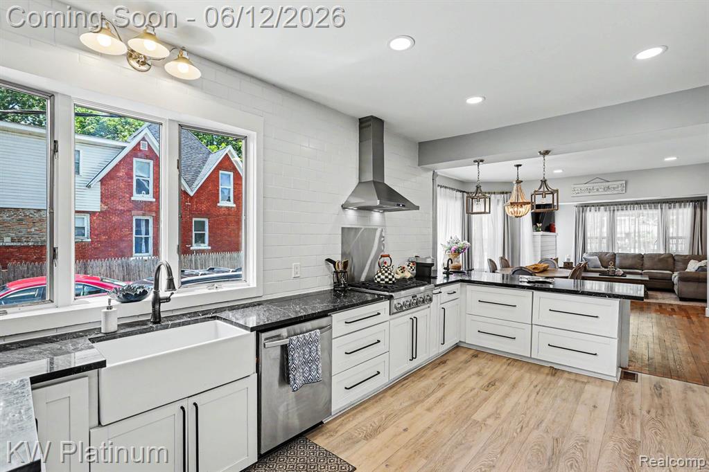 404 N Main Street, Capac, MI 48014 — Photo 9