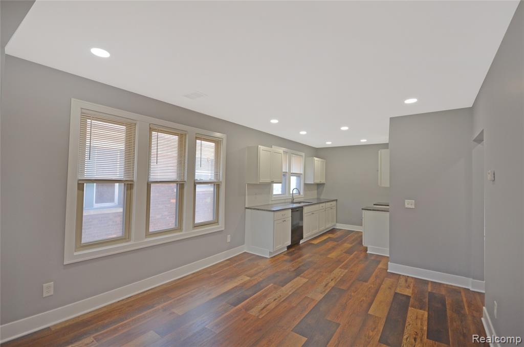 2253 Gladstone Street, Detroit, MI 48206 — Photo 25