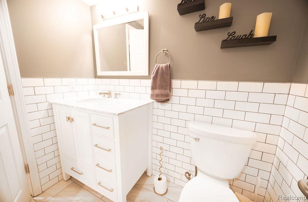 7108 Green Farm Road, West Bloomfield, MI — Photo 29