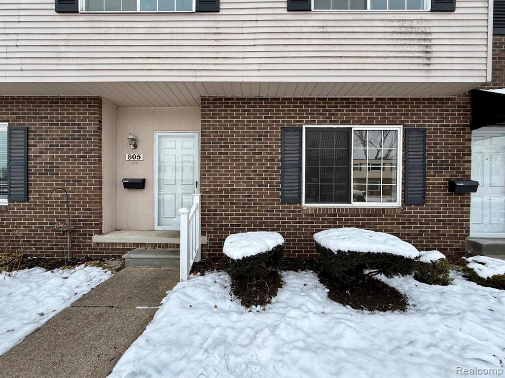 805 Estrada Drive, Belleville, MI 48111 — Photo 4