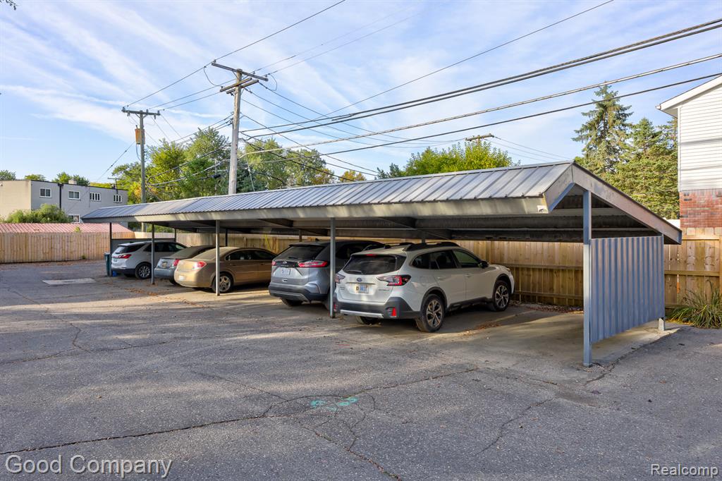 4363 Crooks Road, Royal Oak, MI 48073 — Photo 31
