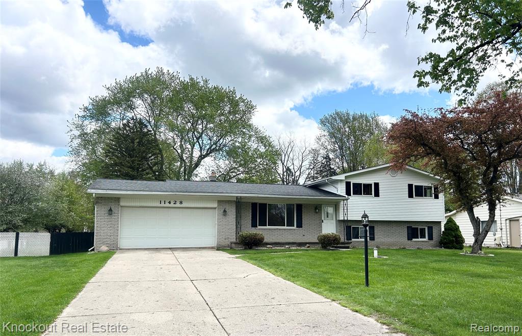 11428 Runnells Drive, Clio, MI 48420 — front exterior