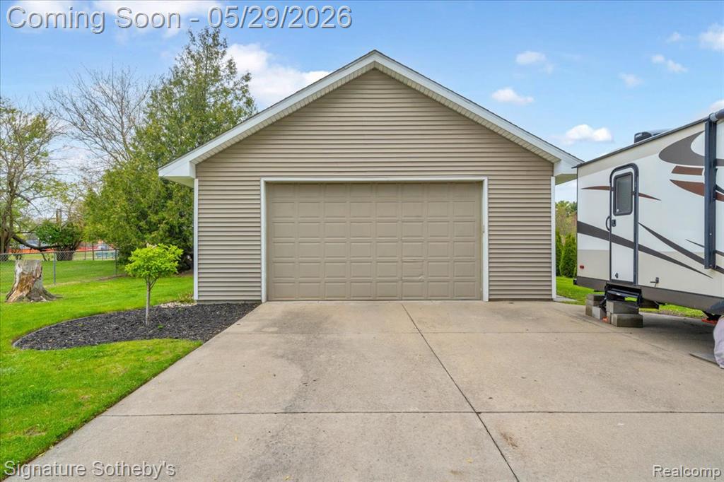 536 Wood Street, Fenton, MI 48430 — Photo 20