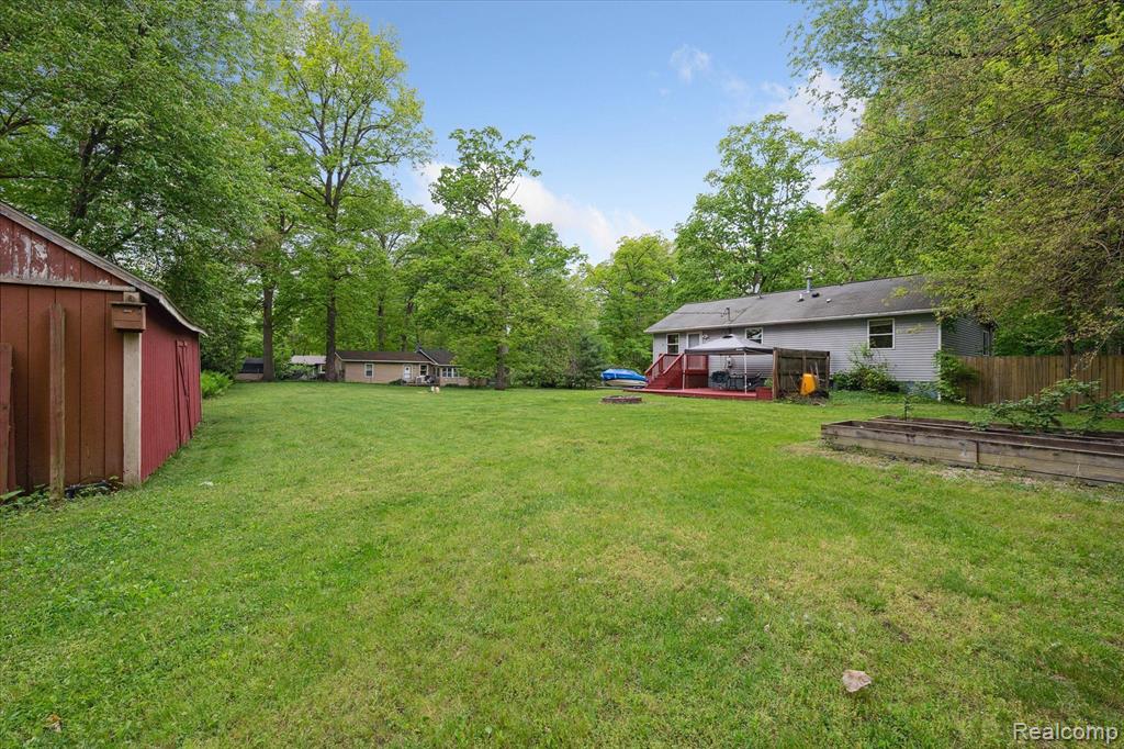 6544 Woodland Road, Whitmore Lake, MI 48189 — Photo 47