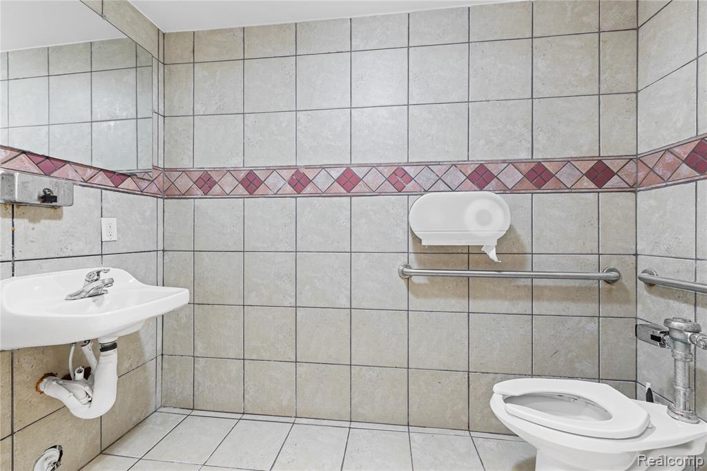 1350 W Fort Street, Detroit, MI 48226 — Photo 21